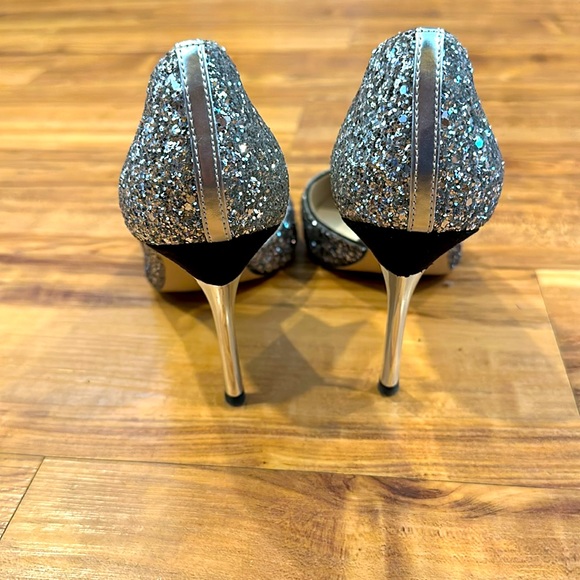 Charles & Keith sparkled silver pump - Picture 4 of 9